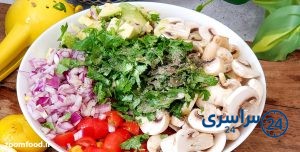 مواد لازم برای تهیه سالاد قارچ و ذرت
