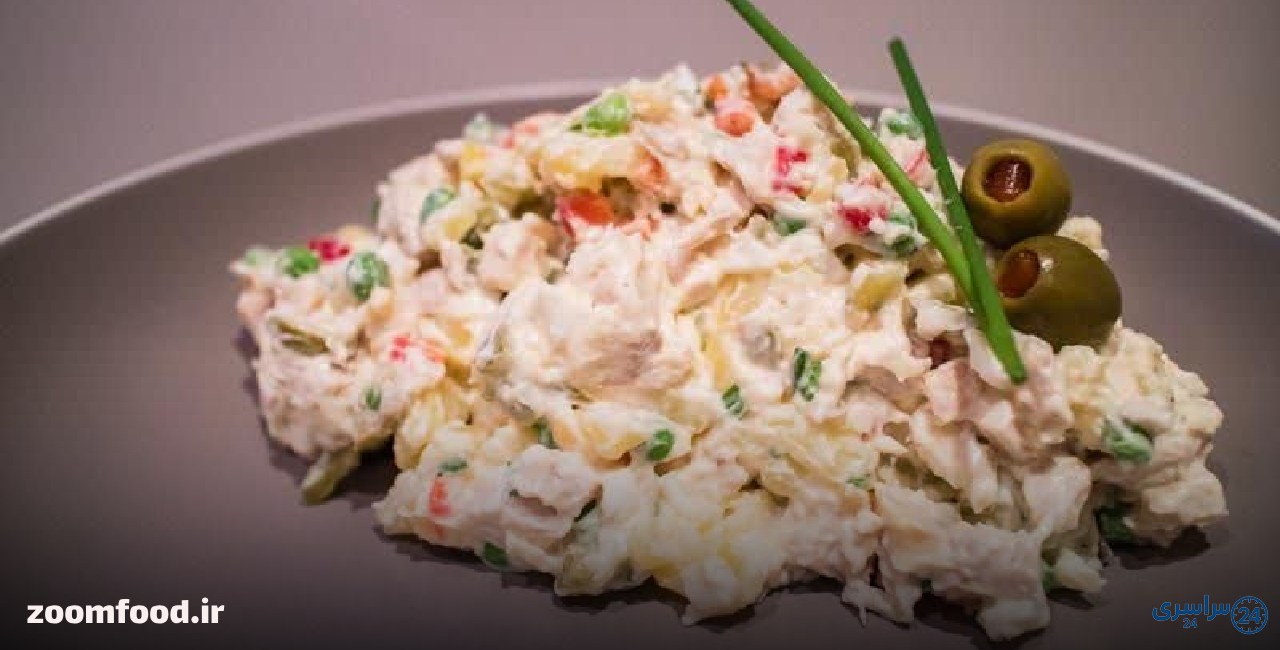 طرز تهیه سالاد الویه با سوسیس