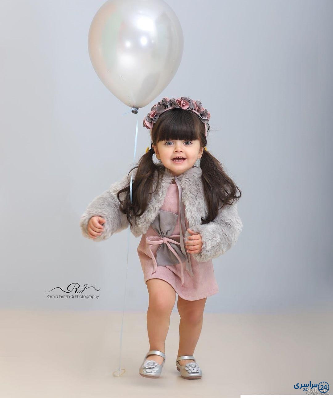 ژست عکس برای کودکان