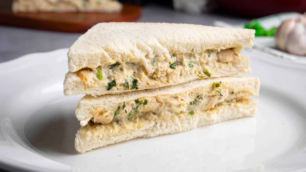 طرز تهیه ساندویچ مرغ