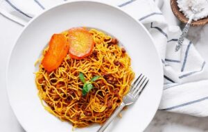 طرز تهیه ماکارونی ساده با گوشت | خوشمزه و مجلسی