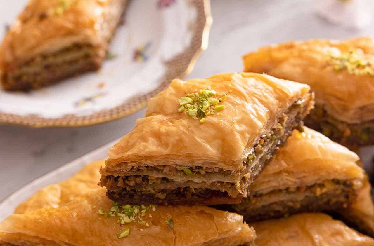 طرز تهیه باقلوا