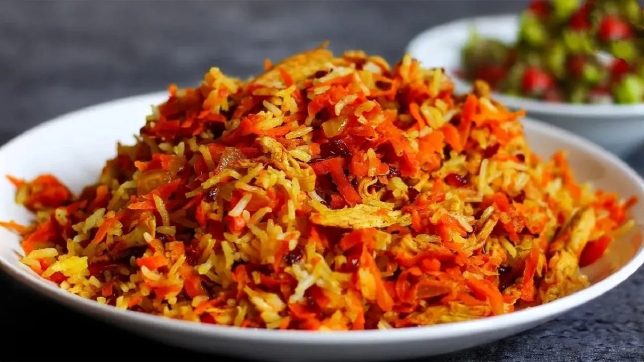 طرز تهیه هویج پلو با مرغ